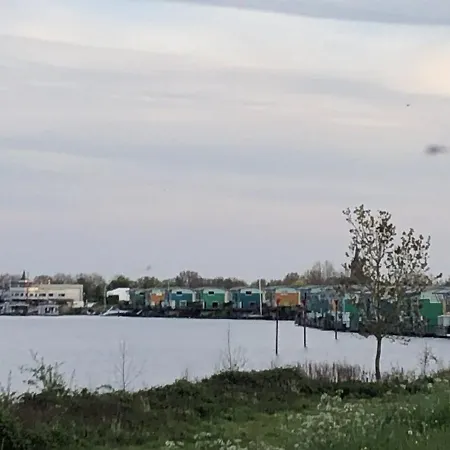 Luxe Watervilla Met Eigen Aanlegsteiger Geschikt Voor Maximaal 6 Personen In Recreatiegebied De Gouden Ham In Σπίτι διακοπών *